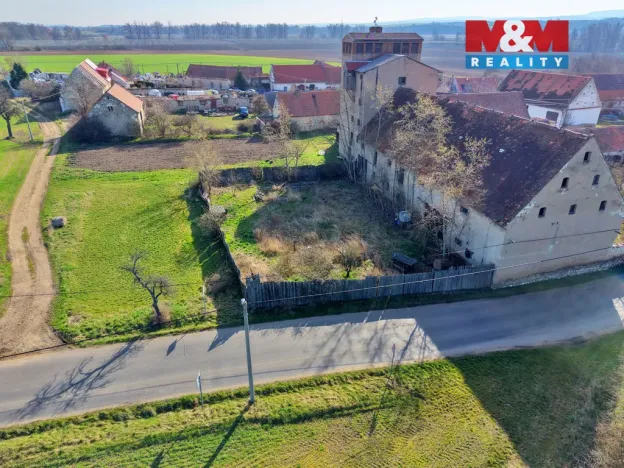 Prodej pozemku pro bydlení, Zálužice, 755 m2