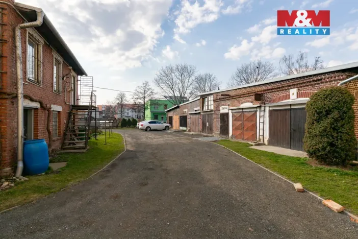 Prodej bytu 2+1, Krnov - Pod Bezručovým vrchem, Bezručova, 73 m2