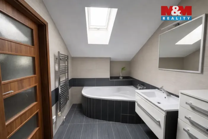 Prodej bytu 2+kk, Liberec - Liberec XXXIII-Machnín, Heřmánková, 71 m2