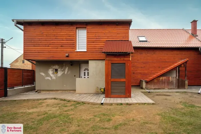 Prodej rodinného domu, Kolešov, 198 m2