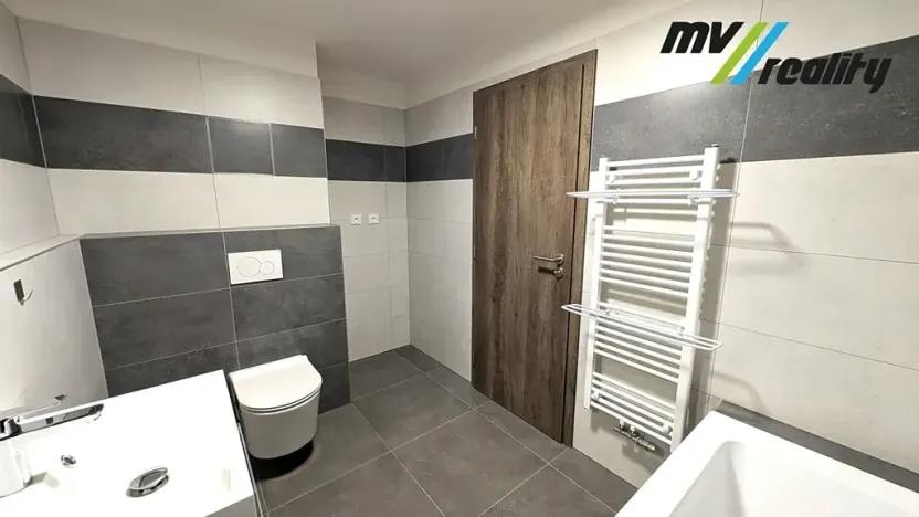 Pronájem bytu 2+kk, Lysá nad Labem, Šípková, 58 m2