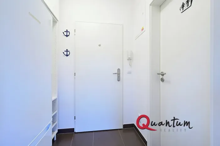 Prodej bytu 1+kk, Praha - Uhříněves, Bečovská, 20 m2