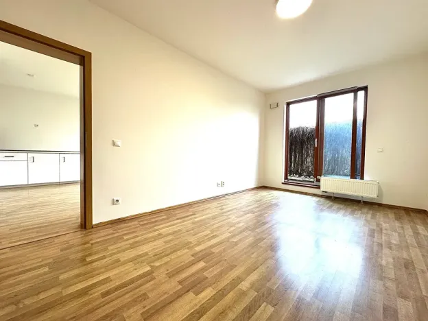 Pronájem bytu 2+kk, Praha - Holešovice, Varhulíkové, 53 m2