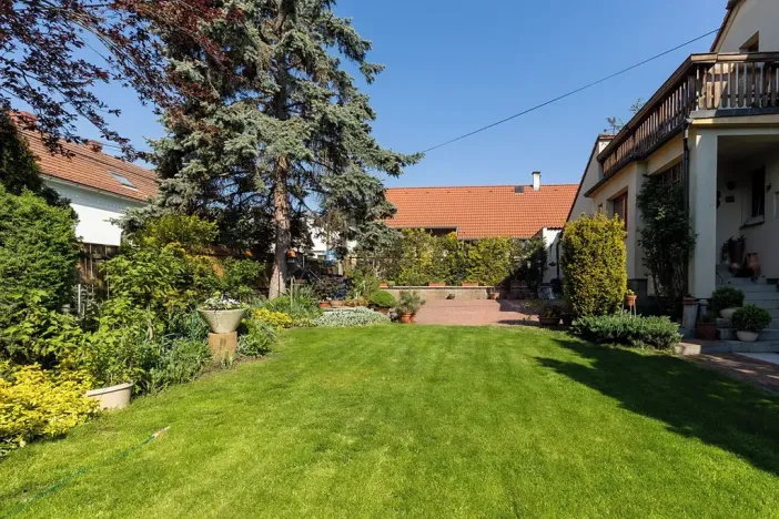 Prodej rodinného domu, Zdice, 294 m2