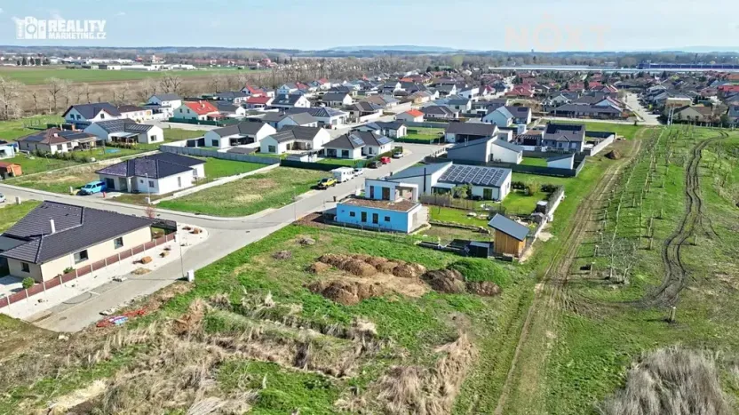 Prodej pozemku pro bydlení, Pohořelice, Květinová, 852 m2