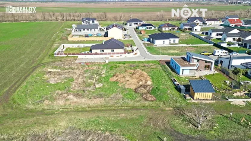 Prodej pozemku pro bydlení, Pohořelice, Květinová, 852 m2