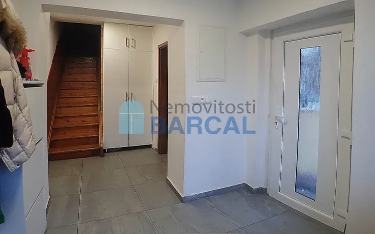 Prodej rodinného domu, Vestec, K Rybníku, 330 m2