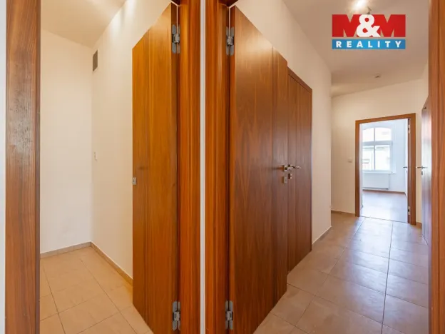 Prodej bytu 4+kk, Benešov, Vlašimská, 119 m2