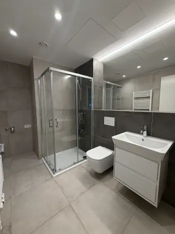 Pronájem bytu 1+kk, Praha - Strašnice, Michelangelova, 35 m2