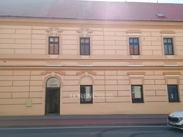 Pronájem obchodního prostoru, Veselí nad Moravou, tř. Masarykova, 33 m2