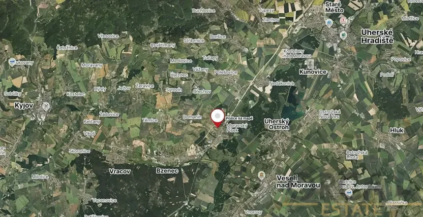 Prodej podílu komerčního pozemku, Moravský Písek, 1525 m2