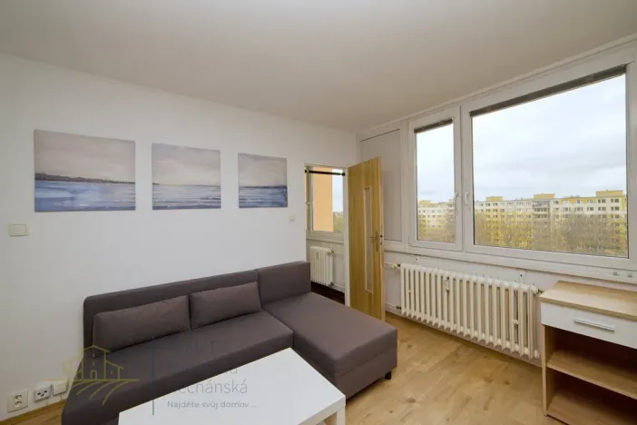 Pronájem bytu 1+1, Praha - Střížkov, Varnsdorfská, 26 m2