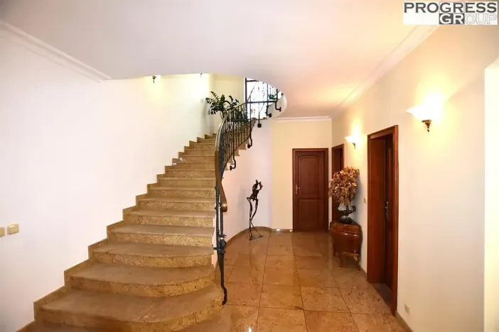 Prodej rodinného domu, Průhonice, Polní, 510 m2