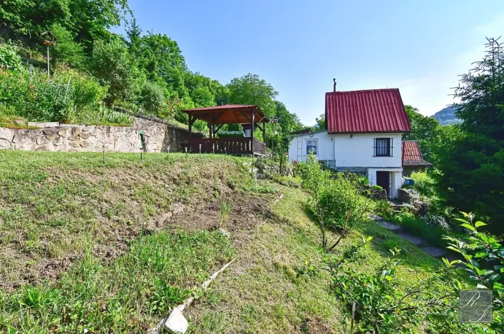 Prodej chaty, Dolní Zálezly, 37 m2