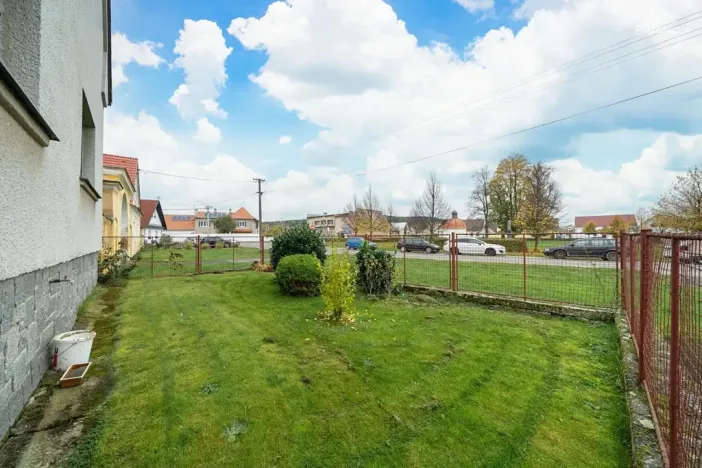 Prodej rodinného domu, Soběkury, 285 m2