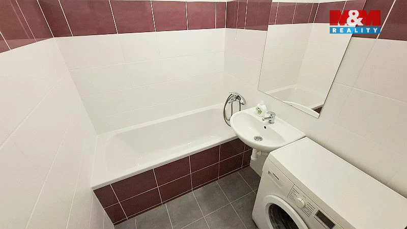 Pronájem bytu 2+1, Stráž pod Ralskem, Jižní, 56 m2