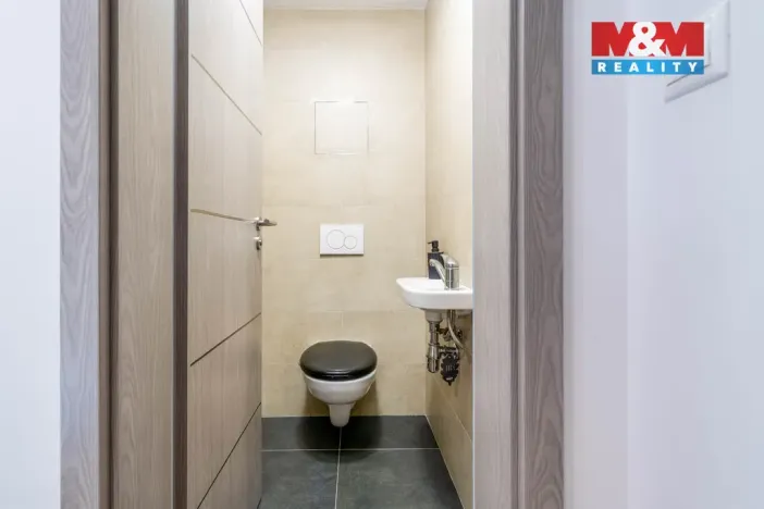 Pronájem bytu 1+kk, Vrchlabí - Hořejší Vrchlabí, Horská, 44 m2