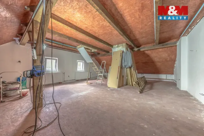 Prodej rodinného domu, Dobkovice, 224 m2