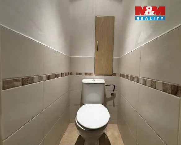 Pronájem bytu 2+1, Praha - Malešice, Počernická, 53 m2