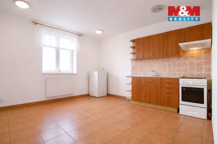Prodej bytu 4+1, Dolní Dunajovice, U Pekárny, 83 m2