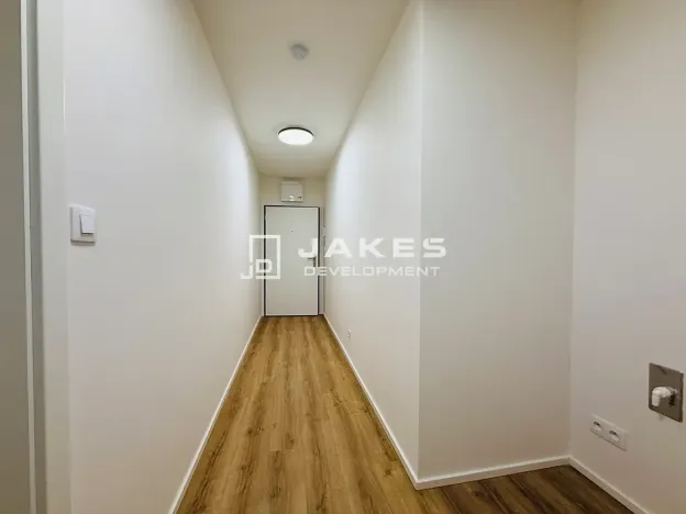 Pronájem bytu 1+kk, Praha - Liboc, Jenečská, 27 m2