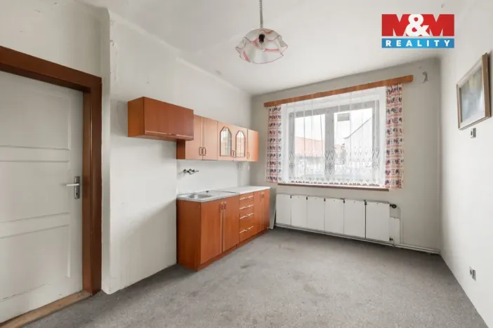 Prodej rodinného domu, Cítov, 480 m2