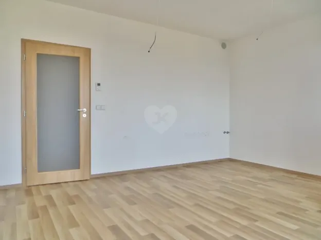 Pronájem bytu 1+kk, Praha - Uhříněves, Oty Bubeníčka, 31 m2