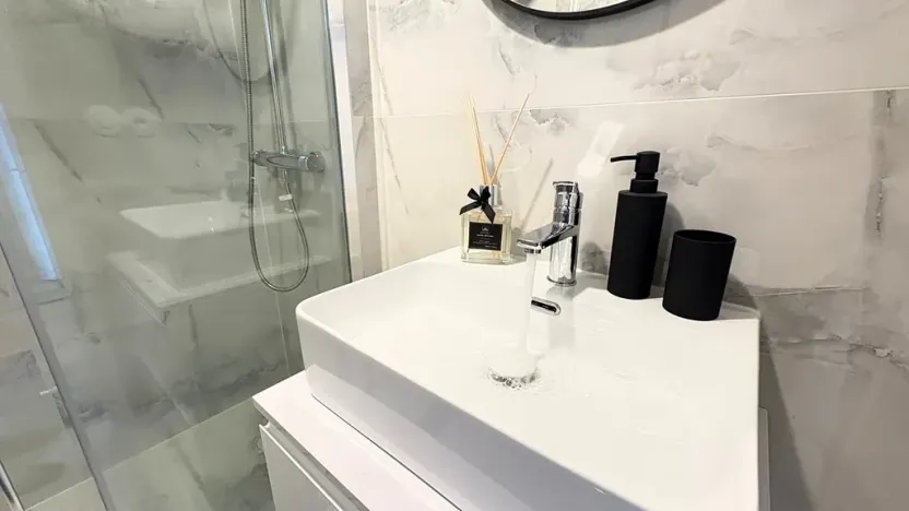 Prodej bytu 2+kk, Praha - Řepy, Makovského, 49 m2