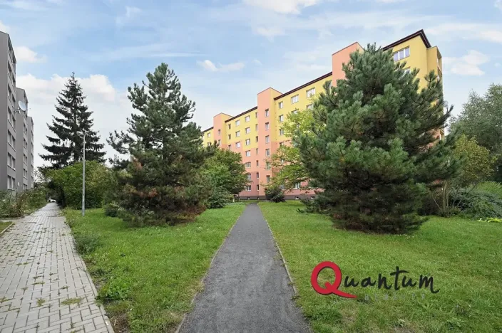 Pronájem bytu 2+1, Praha - Záběhlice, Sasanková, 58 m2