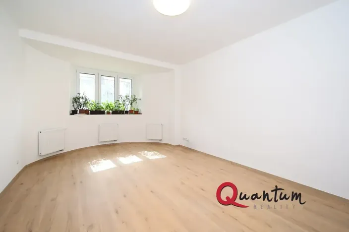 Pronájem bytu 2+kk, Praha - Střešovice, U první baterie, 49 m2