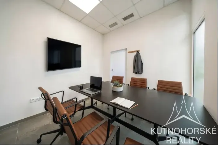 Prodej komerční nemovitosti, Kutná Hora, Zvěřinova, 318 m2