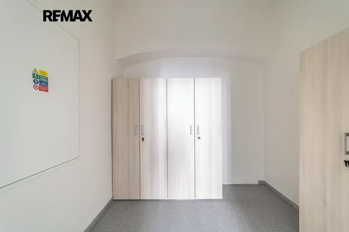 Prodej obchodního prostoru, Králíky, 5. května, 519 m2