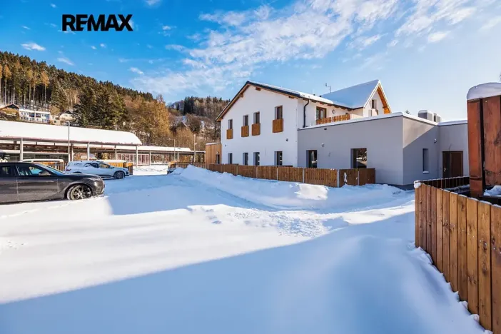 Prodej bytu 3+kk, Svoboda nad Úpou, Nádražní, 65 m2