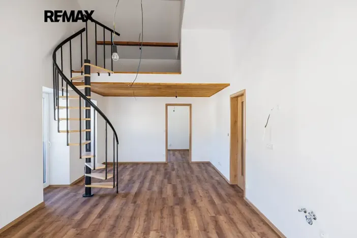 Prodej bytu 3+kk, Svoboda nad Úpou, Nádražní, 65 m2