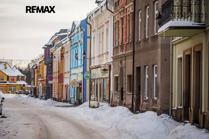 Prodej bytu 2+kk, Svoboda nad Úpou, Nádražní, 56 m2