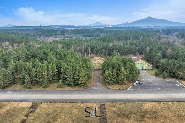 Prodej garáže, Ralsko, 490 m2