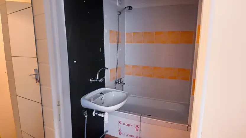 Prodej bytu 2+kk, Praha - Ruzyně, U valu, 42 m2