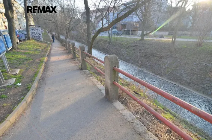 Pronájem bytu 3+1, Praha - Libeň, Pivovarnická, 78 m2