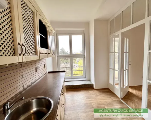 Pronájem bytu 3+1, Praha - Smíchov, Na Neklance, 70 m2