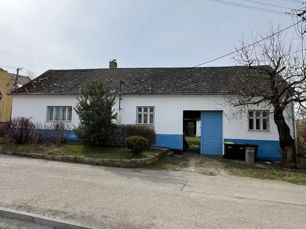 Prodej rodinného domu, Kojátky, 280 m2