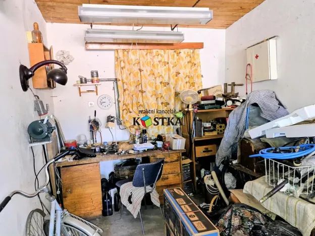 Prodej garáže, Chropyně, Moravská, 27 m2