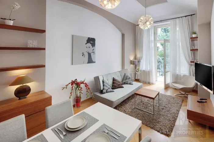 Prodej bytu 2+1, Praha - Josefov, Maiselova, 54 m2