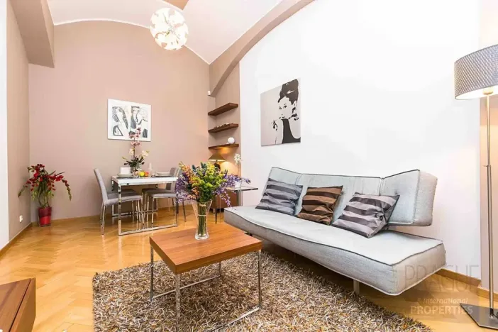 Prodej bytu 2+1, Praha - Josefov, Maiselova, 54 m2