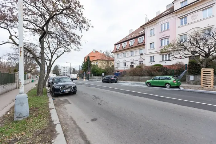 Pronájem bytu 2+kk, Praha - Smíchov, Peroutkova, 49 m2