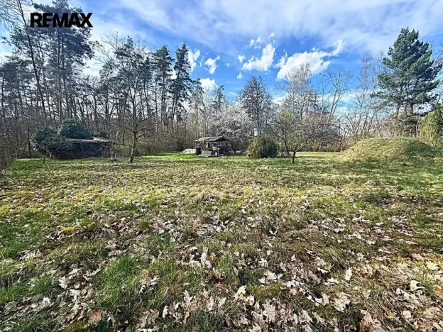 Prodej zahrady, Lázně Bohdaneč, 1923 m2