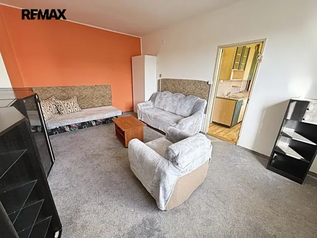 Prodej bytu 2+1, Pardubice, Benešovo náměstí, 52 m2