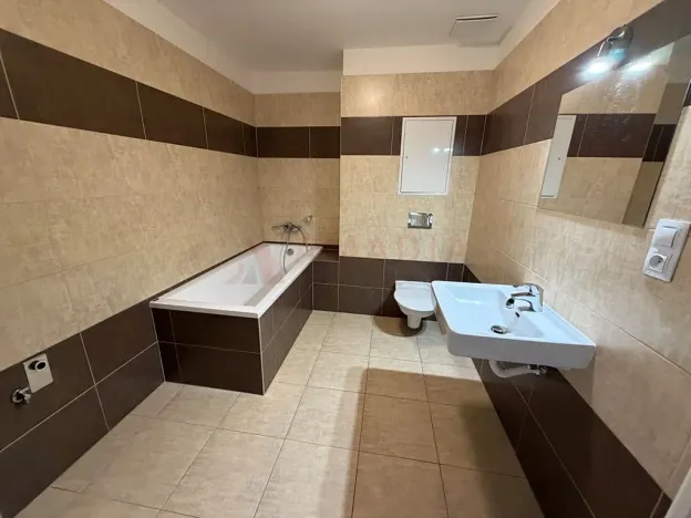 Pronájem bytu 2+kk, Praha - Letňany, Frýdecká, 52 m2