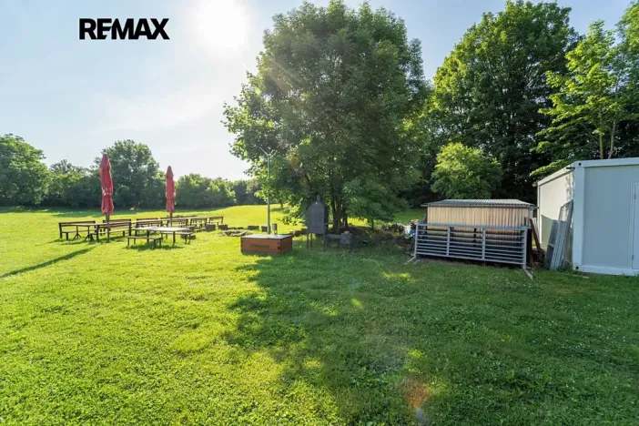 Prodej komerční nemovitosti, Chrášťany, 10917 m2