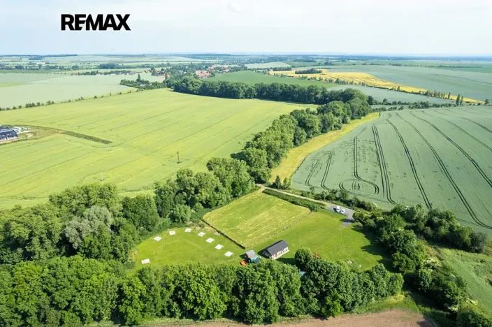 Prodej komerční nemovitosti, Chrášťany, 10917 m2