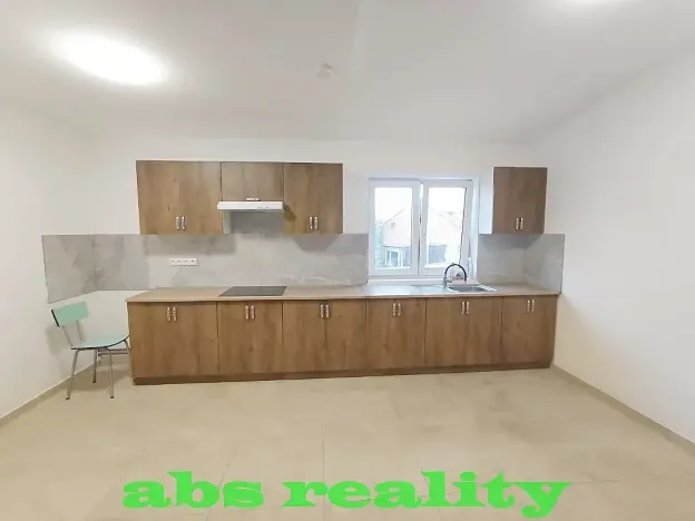 Pronájem bytu 3+kk, Kostomlaty nad Labem, 52 m2